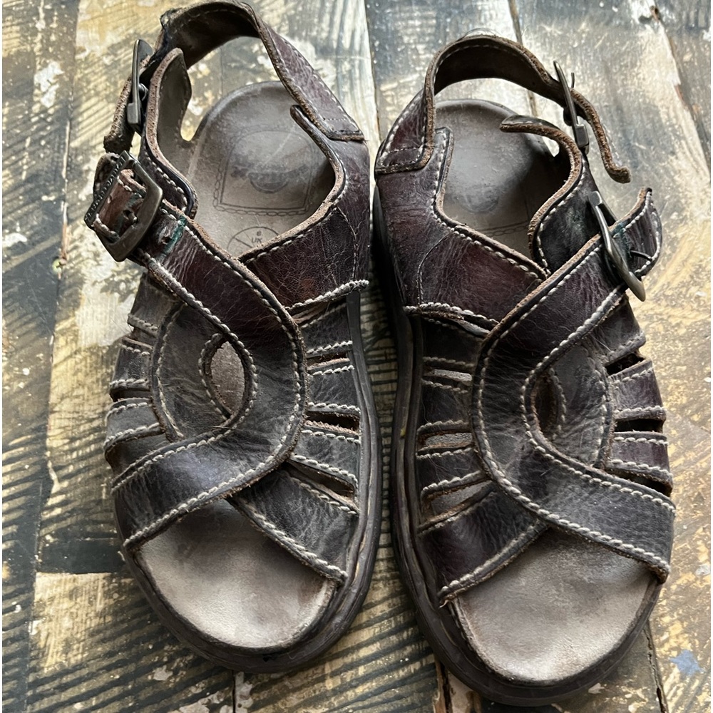 Old school Doc Martin Sandals! Used but great condition! Women’s size 7